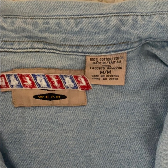 Jean button down - Picture 3 of 4